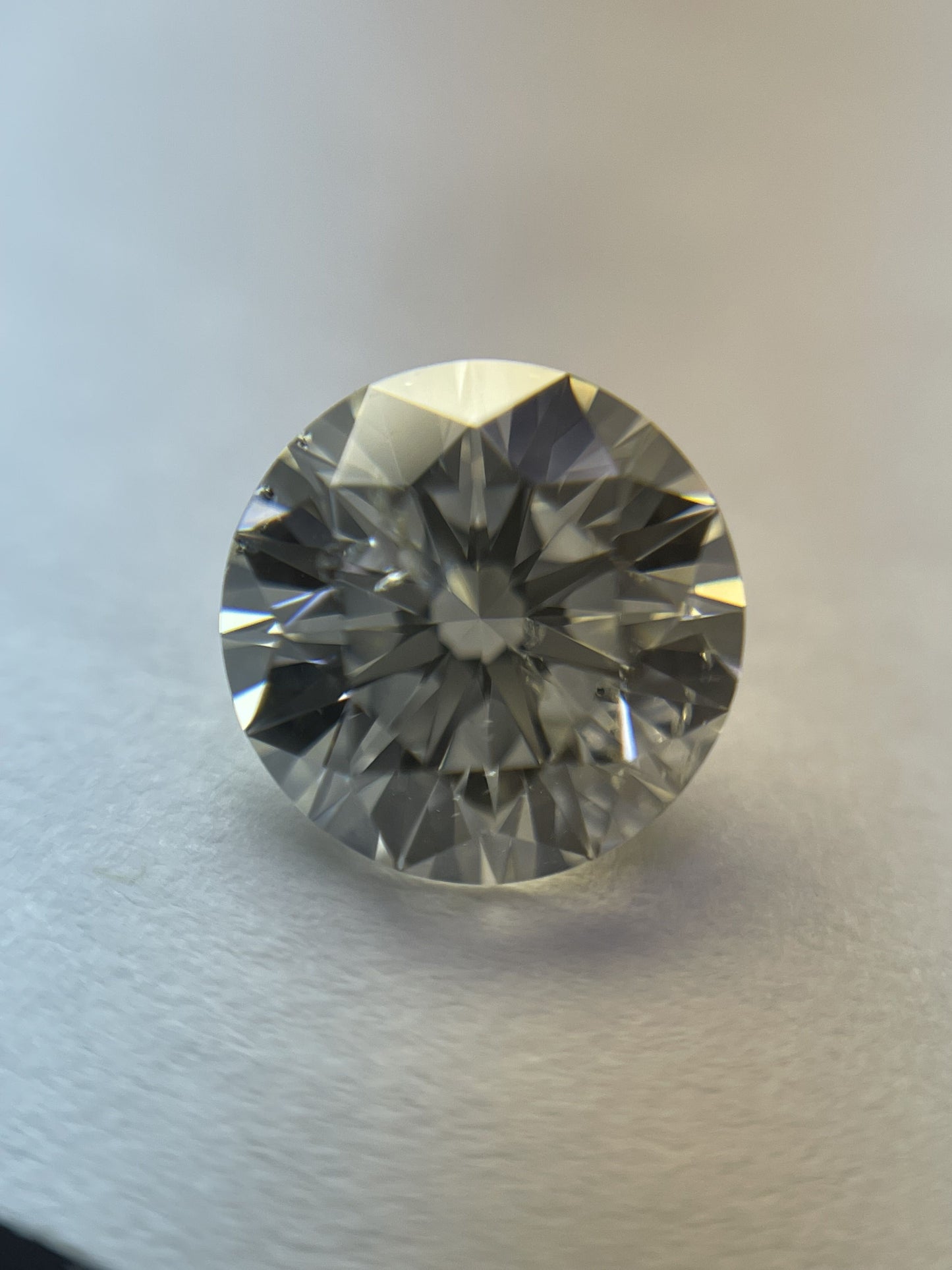 Natural Round 2.1ct H SI2 EGL USA 924355606D