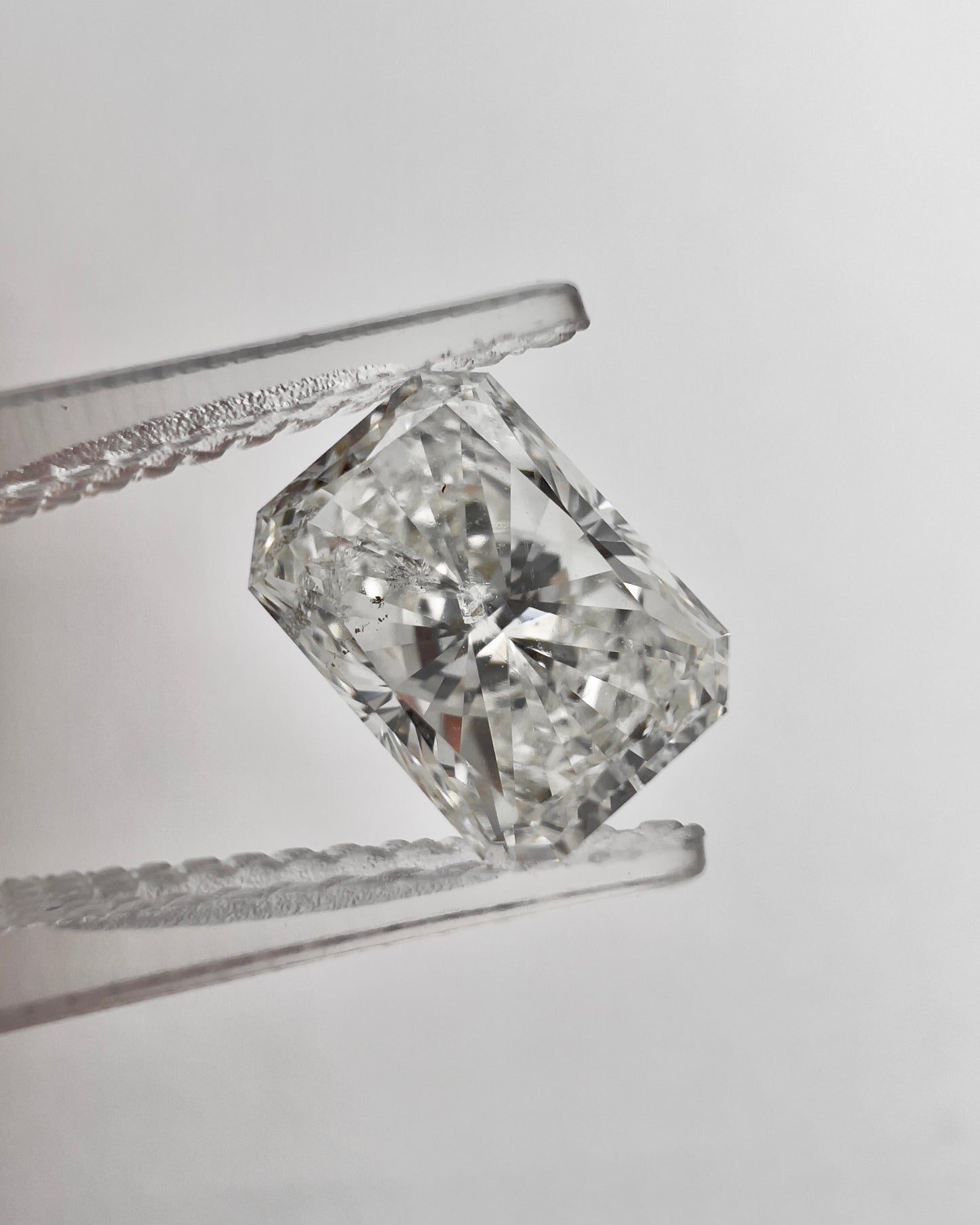 Natural Radiant 1.76ct G SI3