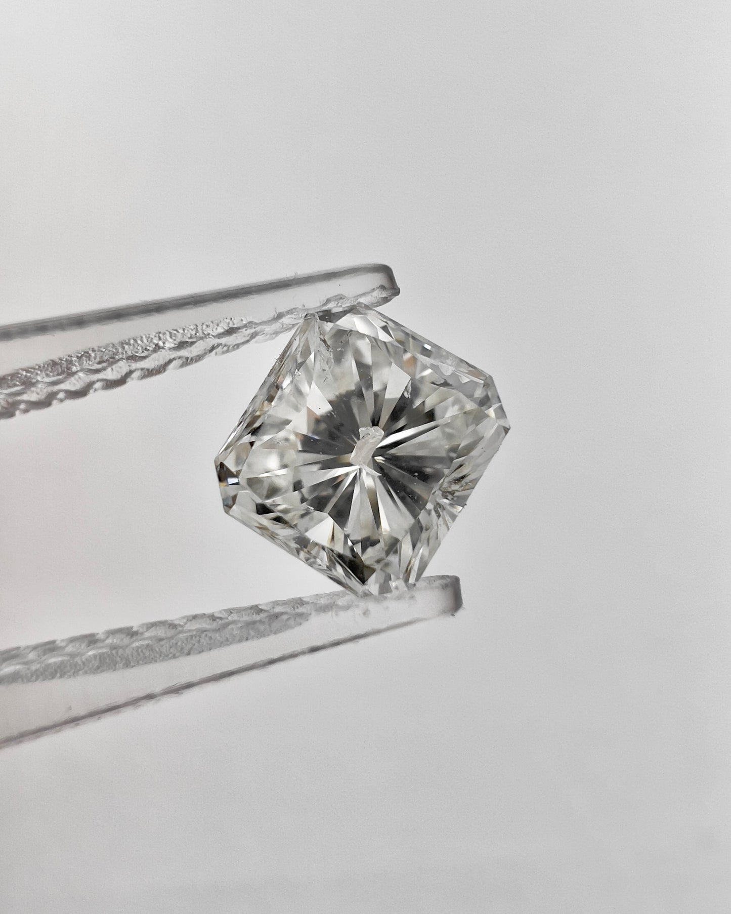 Natural Radiant 1.01ct I SI3