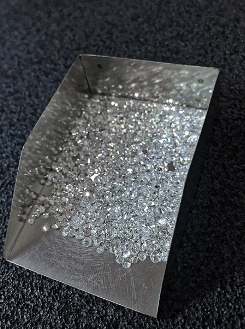 Lab Grown Round Melee under .01 ct (1-1.3 mm) --- $285/ct